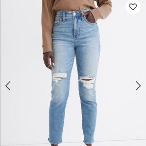 New with tags “the curvy perfect vintage jean”